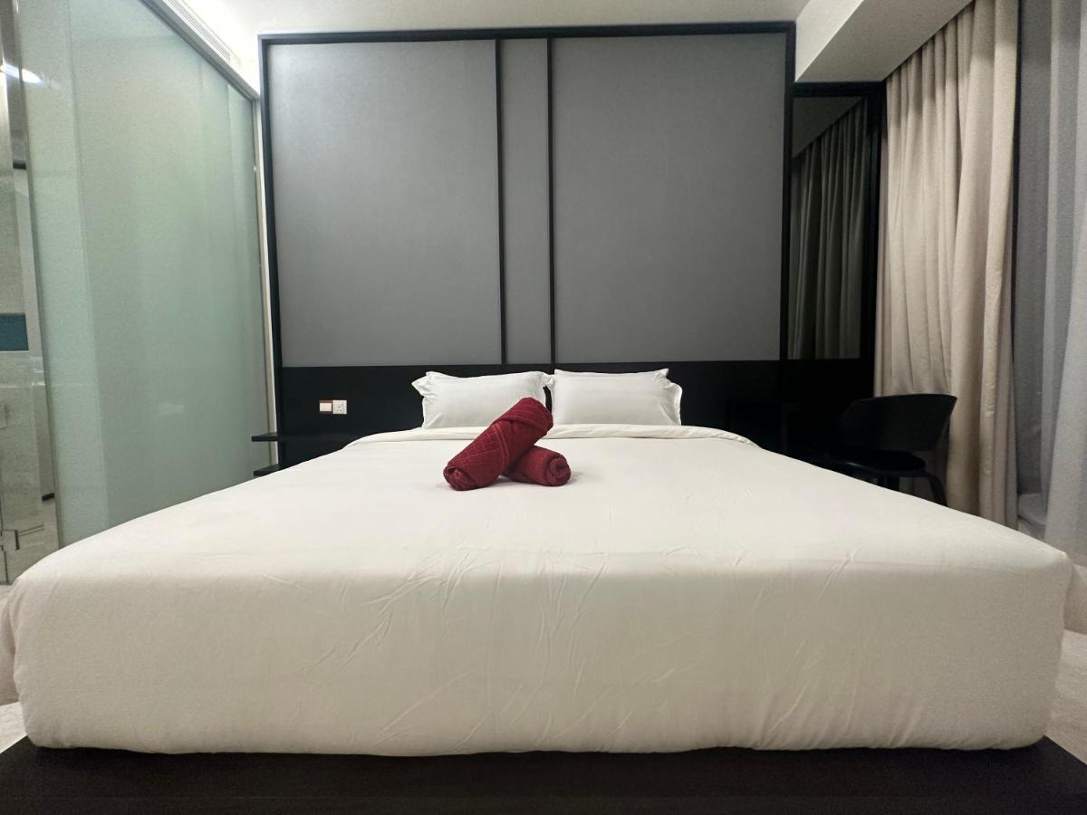 Pangsapuri Tropicana The Residences Klcc View 53f Infinity Pool *