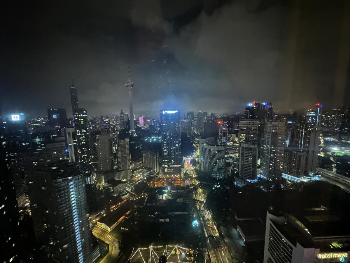 Pangsapuri Tropicana The Residences Klcc View 53f Infinity Pool Kuala Lumpur