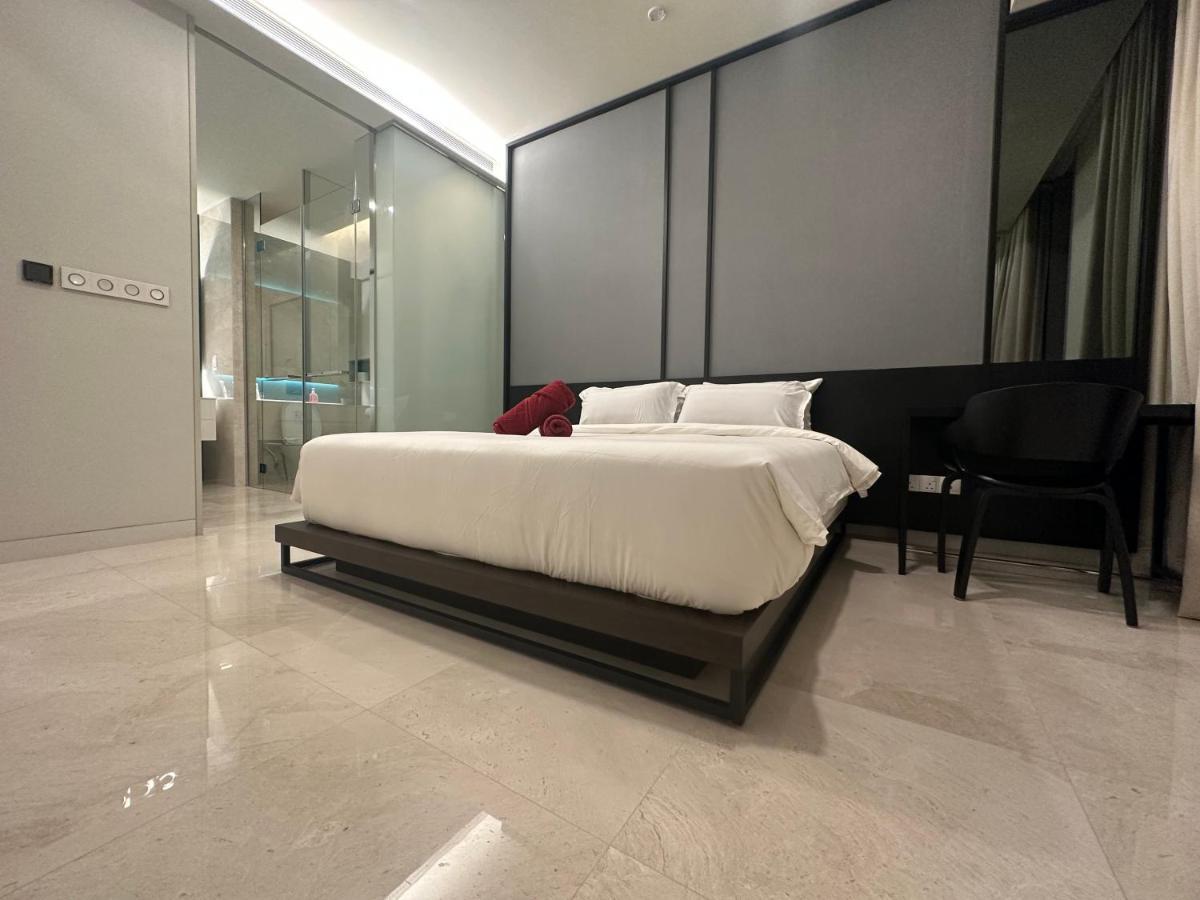 Pangsapuri Tropicana The Residences Klcc View 53f Infinity Pool *